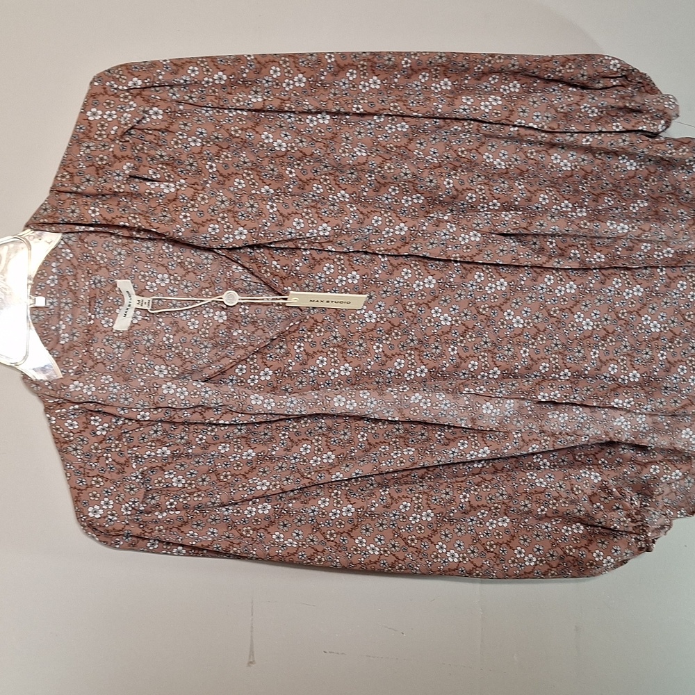 Floral Muave  Vneck Blouse